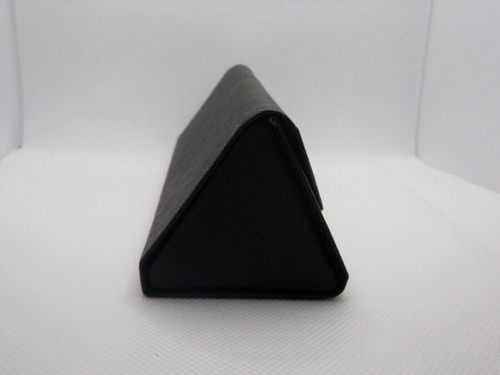 Black Triangular Folding Collapsible Hard Case for Glasses ~ by Karen Kane - Afbeelding 5 van 7