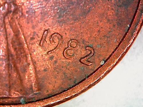 1982 P LARGE DATE COPPER LINCOLN CENT PENNY CIRCULATED COIN -plus 1979 P 1958 P - Picture 4 of 8