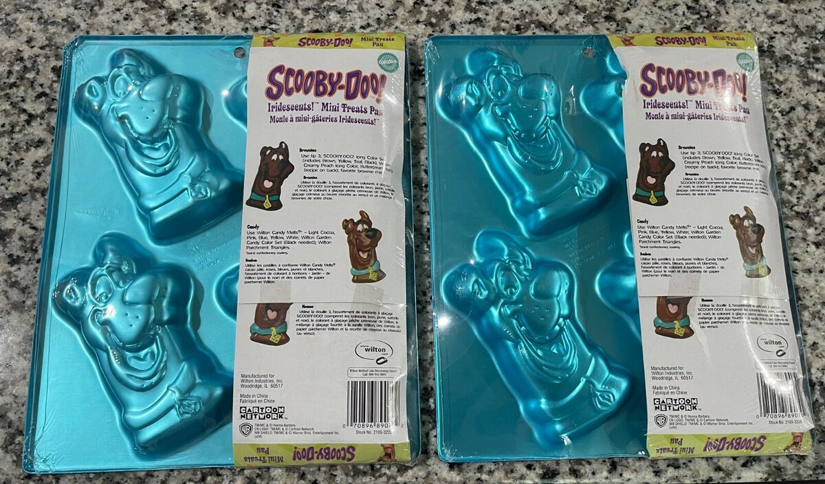 2 SCOOBY DOO WILTON Blue Iridescent Mini Treats Metal Cake 2 SCOOBY DOO WILTON Blue Iridescent Mini Treats Metal Cake