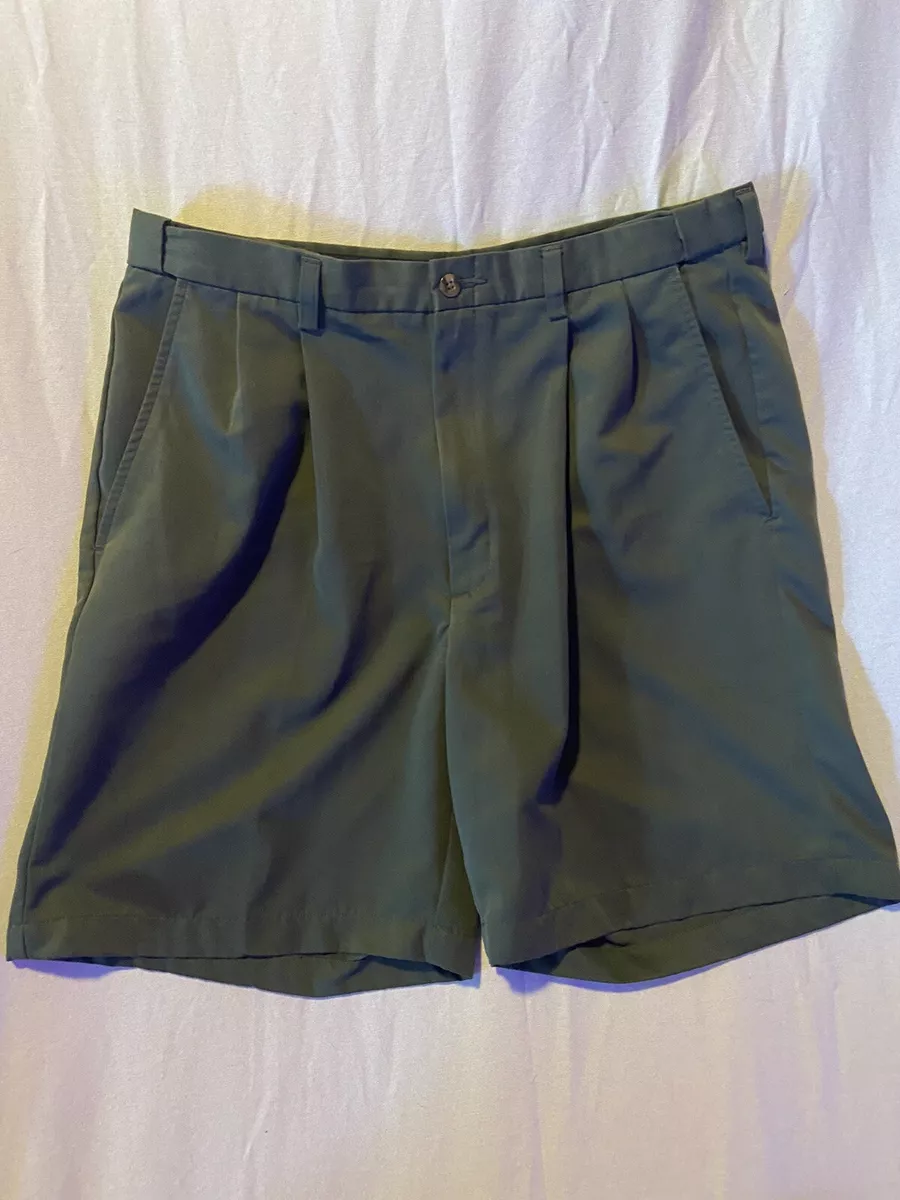 Haggar Men s Green Pleated Chino Shorts Slash Pockets Size 36 eBay