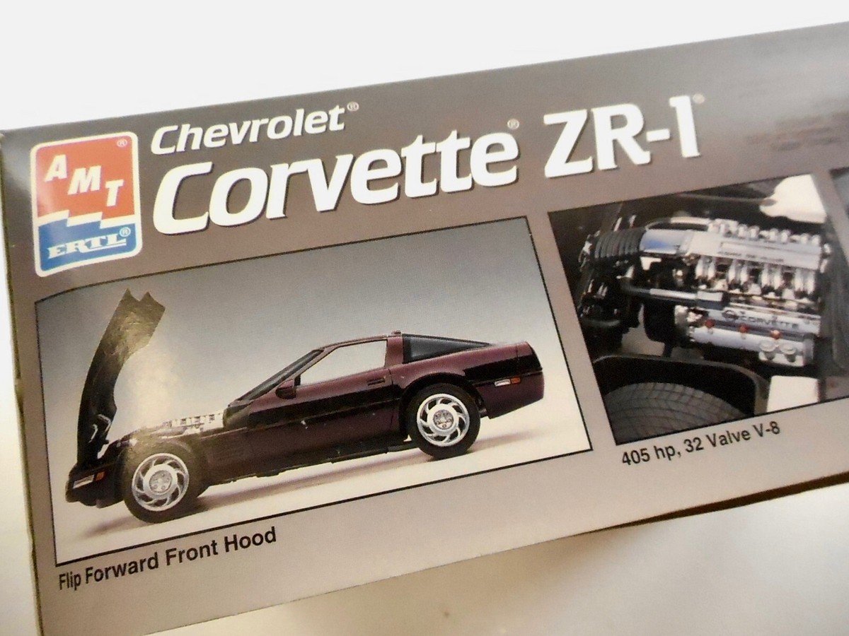 コルベット ZR-1 超稀少品　89年式　amt/ERTL プラモデル 1/25 Vintage AMT/ ERTL Chevrolet Corvette ZR-1 Car Model Kit 1
