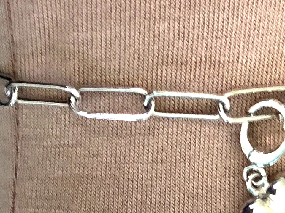 ETERNA ORO CLIP CADENA CON CORAZÓN ENCANTO PULSERA ORO BLANCO 14K, TALLA SM (M4395G Foto 3 de 4