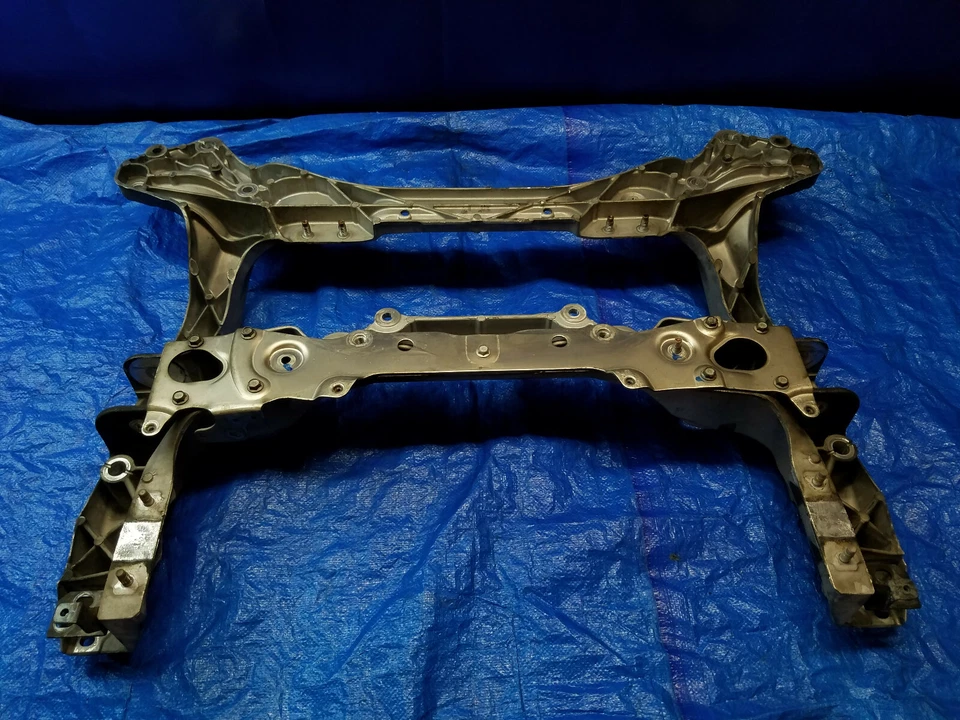 INFINITI Q50 Q60 RWD FRONT ENGINE SUB-FRAME CROSS MEMBER CRADLE # 52095 - Image 4 of 4