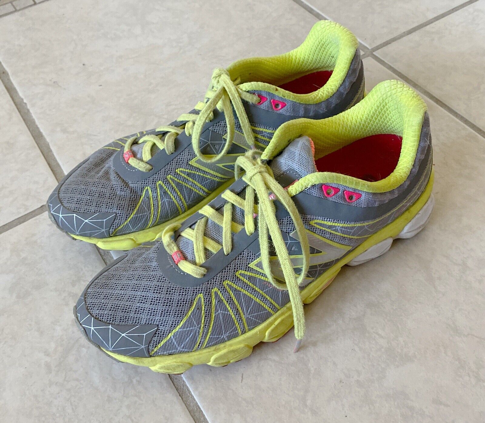 NEW BALANCE Womens Size 10 Barringer 890 V4 Gray Yellow Shoes W890GY4 | eBay
