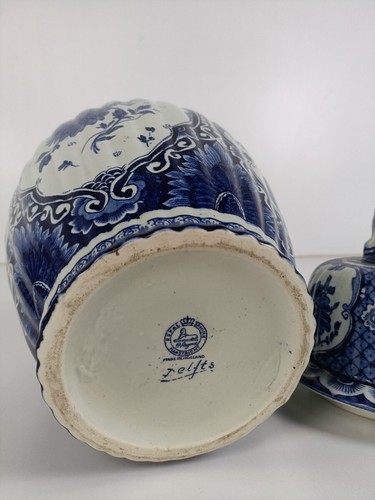 Large Vase Urn Lidded Foo Dog Blue white, Delft marked Royal Sphinx Maastricht - Picture 6 of 8