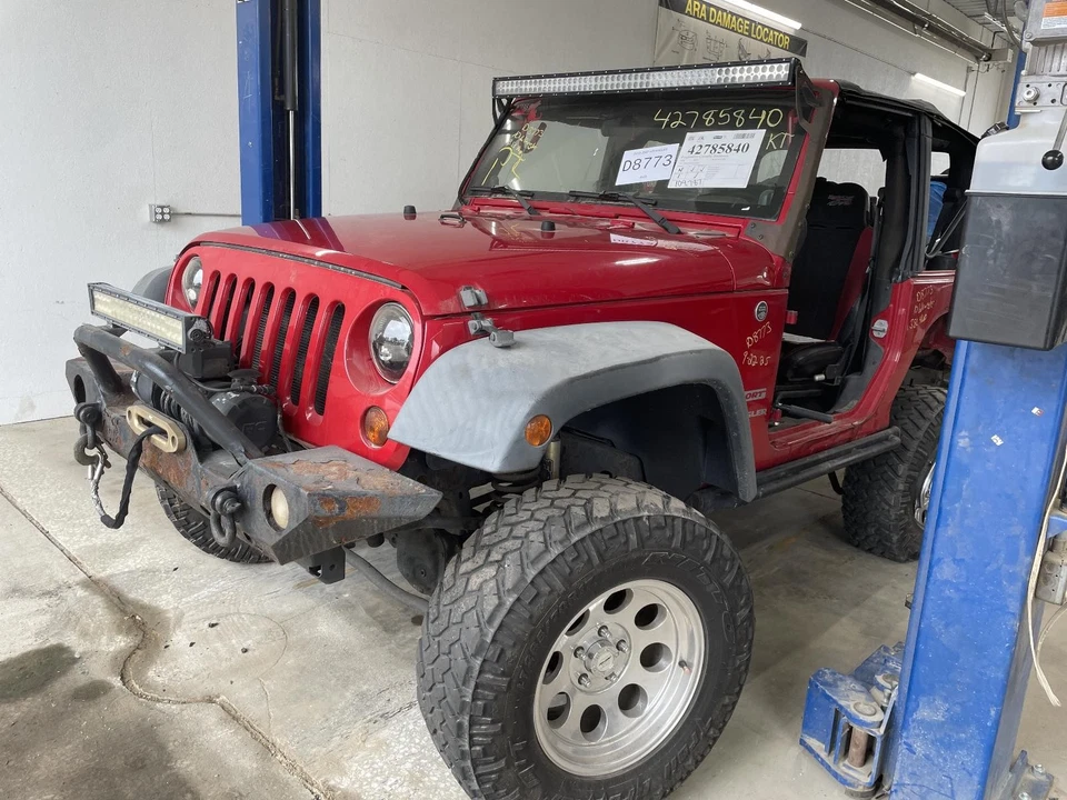 Medidor de velocímetro usado se adapta a: Jeep Wrangler Cluster 2010 100 MPH grado A Foto 2 de 4