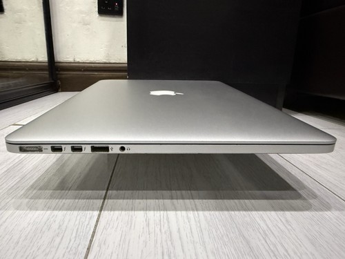 Apple MacBook Pro Retina 15.4" Mid 2014 256GB SSD 16GB Ram 2.2GHz Intel Core i7 - Picture 15 of 19