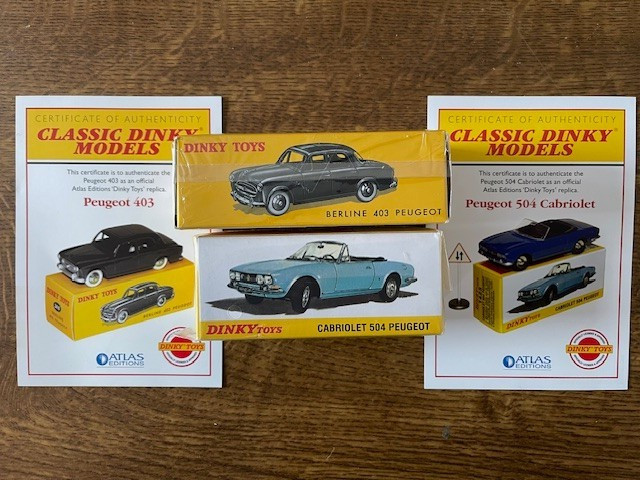 DINKY TOYS 1423 Peugeot 504 cabriolet bleu ATLAS neuf - Collection