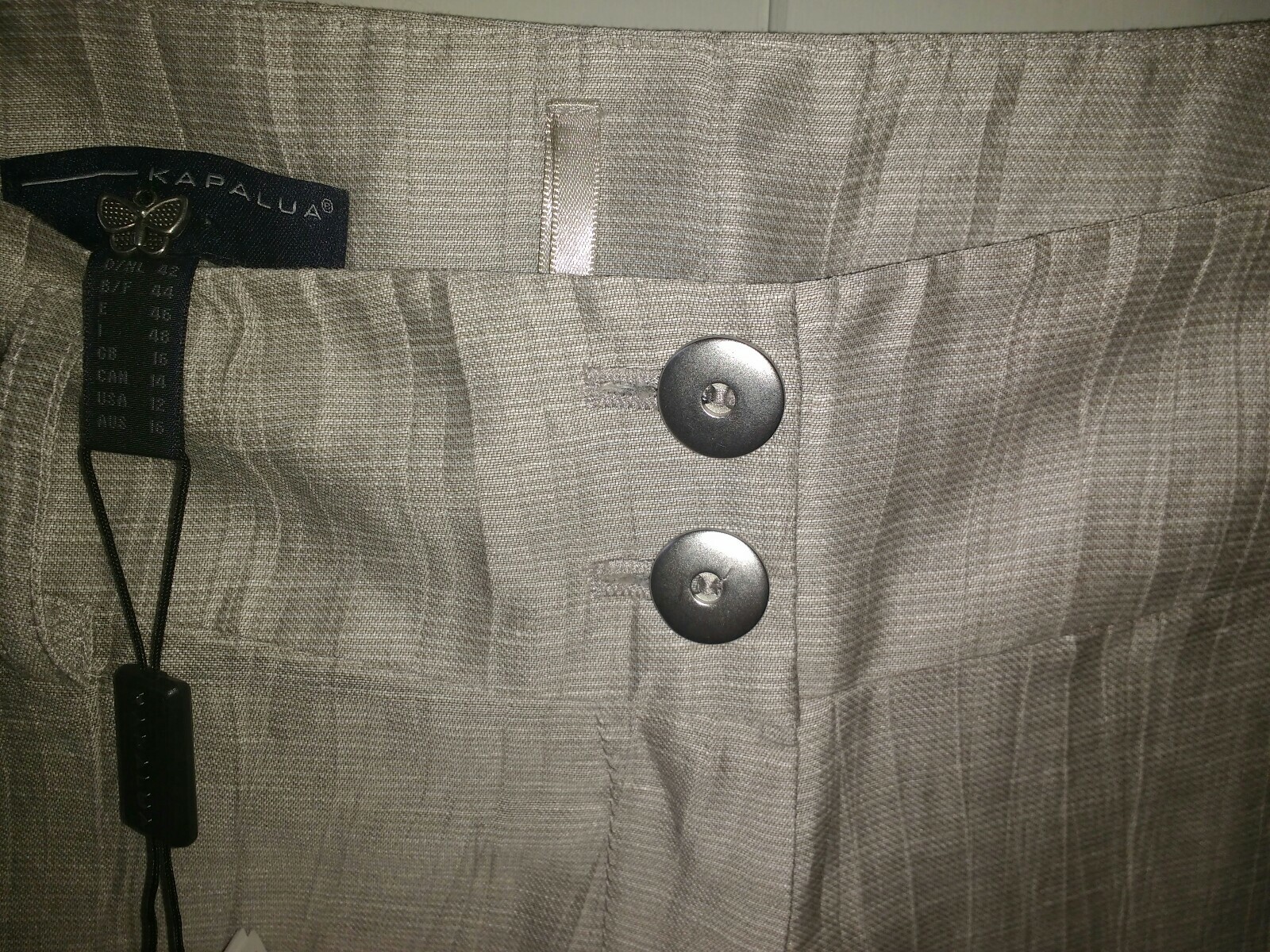 Picture 3 of 12