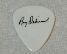 ROY ORBISON SIGNATURE GUITAR PICK ACQUIRED FROM ZZ TOP DUSTY HILL ESTATE AUCTION