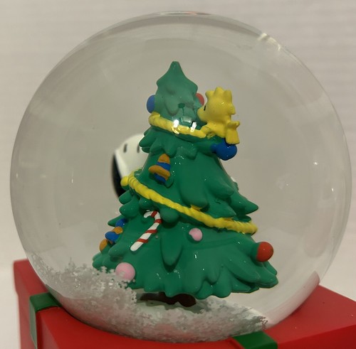 Arachidi Musicale Globo di Neve Snoopy & Woodstock Decora Albero "Jingle Bells" 5,5" - Foto 15 di 20