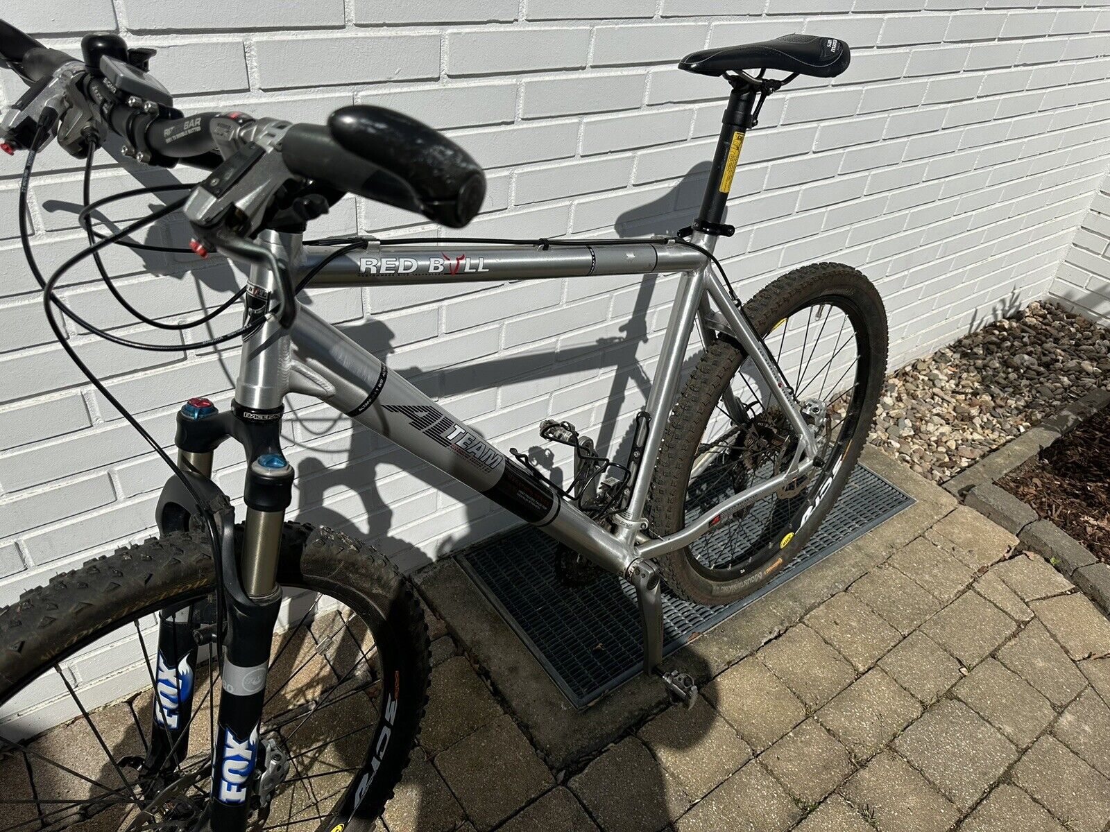 Bild 1 von 12