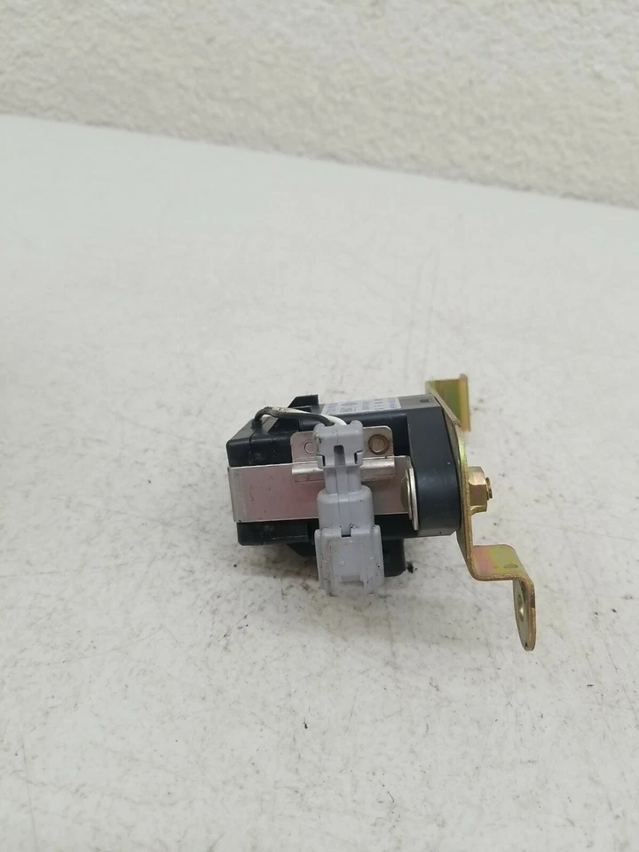 96 97 98 99 00 01 02 Nissan Pathfinder Decelleration/Speed Sensor Module 47930-1 - Image 4 of 4