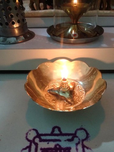 Brass Wick Holder for Diya & Oil Lamps/Vilakku Thiri Stand NOMU/Pooja/Kartika/Fi - Picture 5 of 17