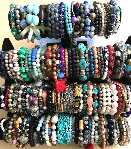 130+ Vintage Costume Fashion Jewelry lot Bracelet Bangle Bead Rhinestone Stretch