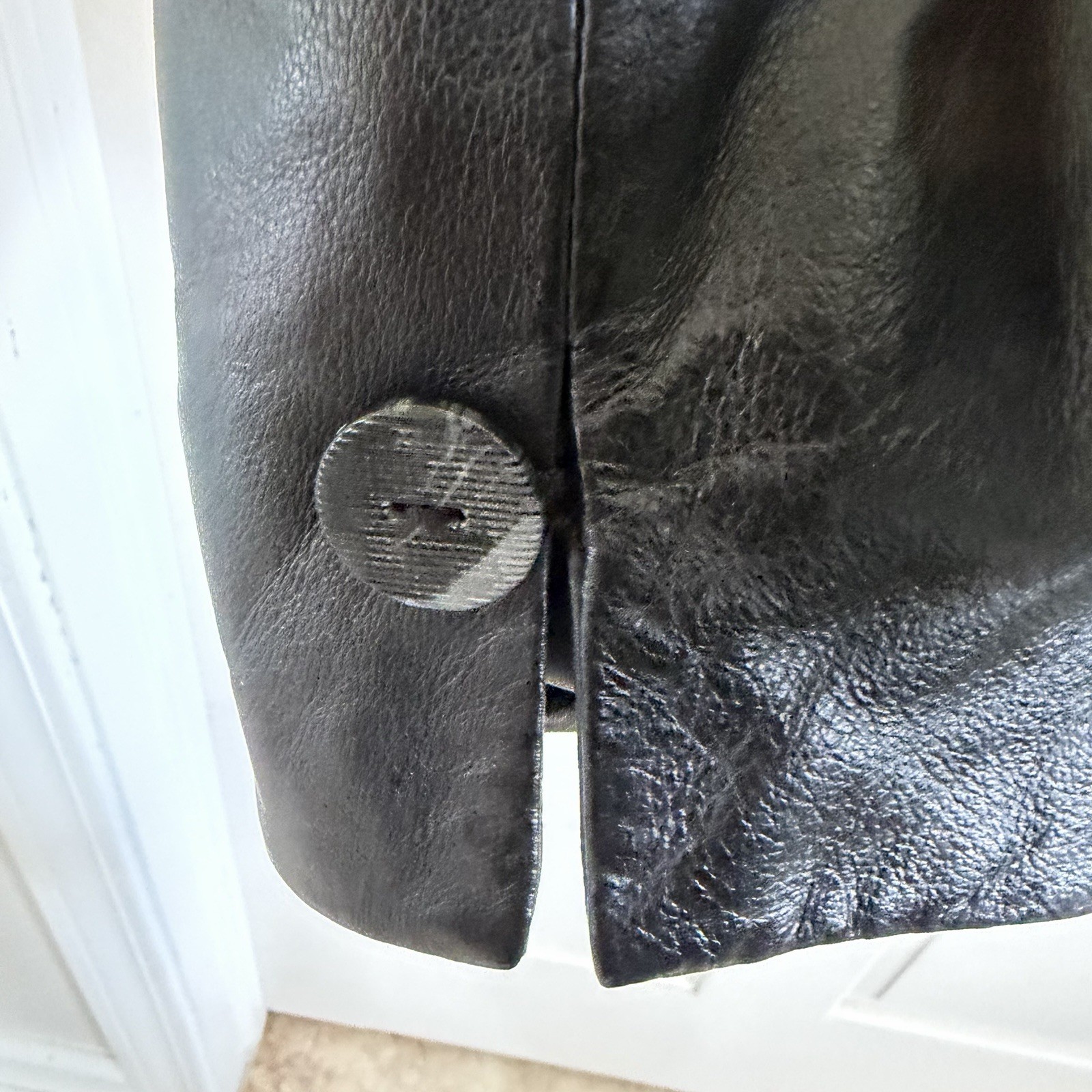 Axcess Black Leather Button-Front Collared Lined … - image 6