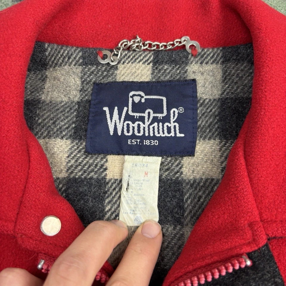Vintage 80s Woolrich Bomber Jacket Size Medium Red Blanket Lined Plaid USA - Image 4 of 4
