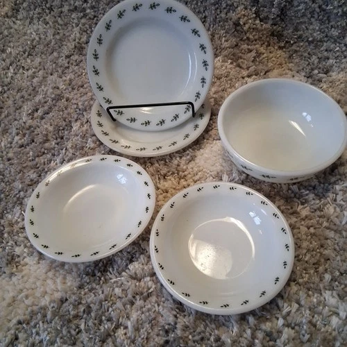 x5 PYREX Tableware By Corning Green Leaf Berry/Bowls/Bread Plates Misc Lot VTG