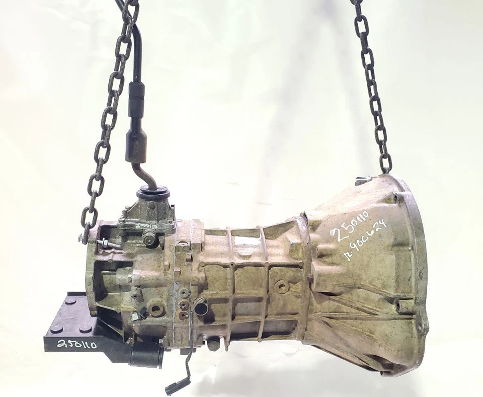 Оригинальная механическая коробка передач 6 цилиндров 4,0 л 5 скоростей для Jeep Wrangler 1997 1999 годов выпуска - Изображение 3 из 4