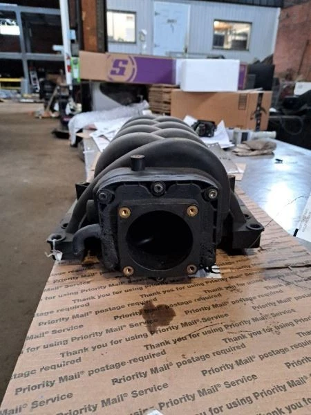 Colector de admisión compatible con 99-03 BMW 540i 572789 Foto 2 de 4