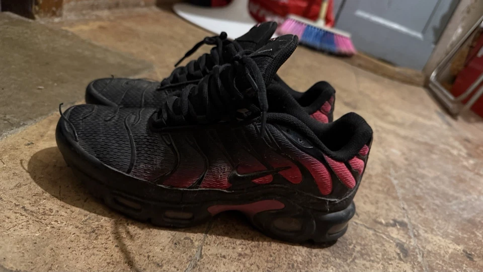 Nike Air Max Plus, foto 3 di 5