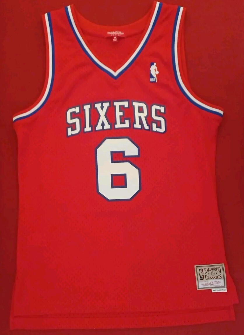 Julius Erving Philadelphia 76ers Sixers Womens M Red Hardwood