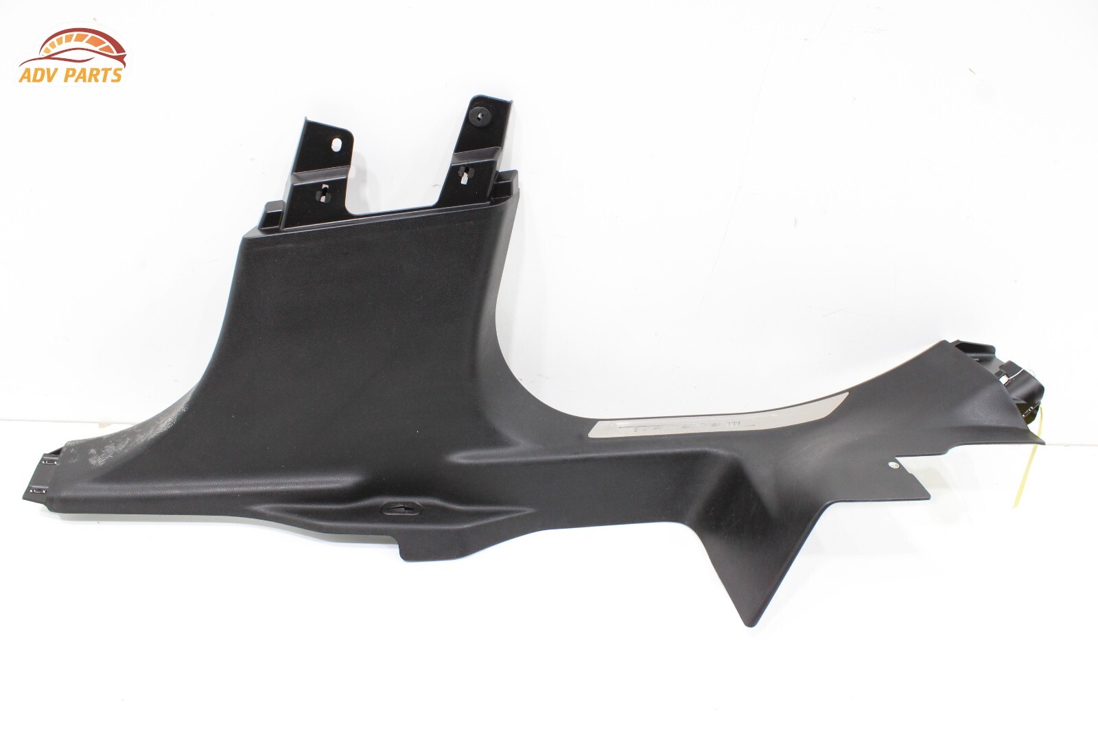 2017 - 2020 MASERATI LEVANTE RIGHT SIDE B PILLAR LOWER TRIM COVER PANEL OEM