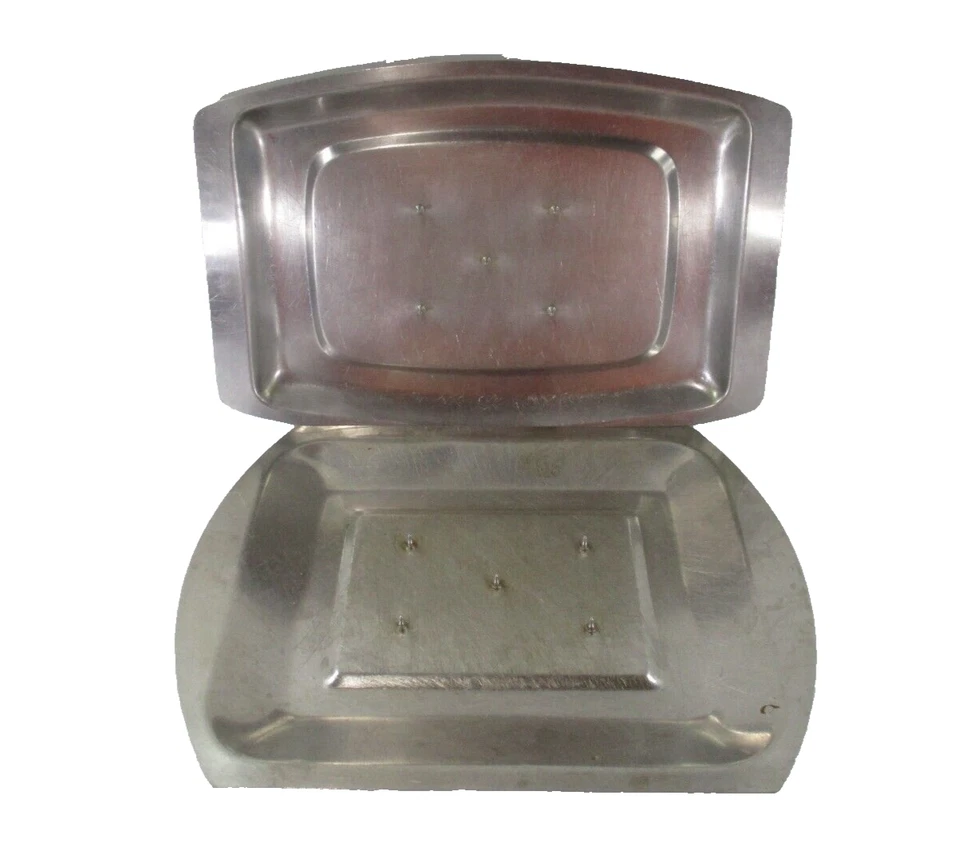 Meat Carvery Server Trays Stainless Steel x2 Square-Rectangle Inner 5 Spikes GC - Image 2 of 4