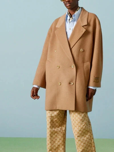 Manteau Gucci Camel avec étiquette brodée   Neuf avec étiquette