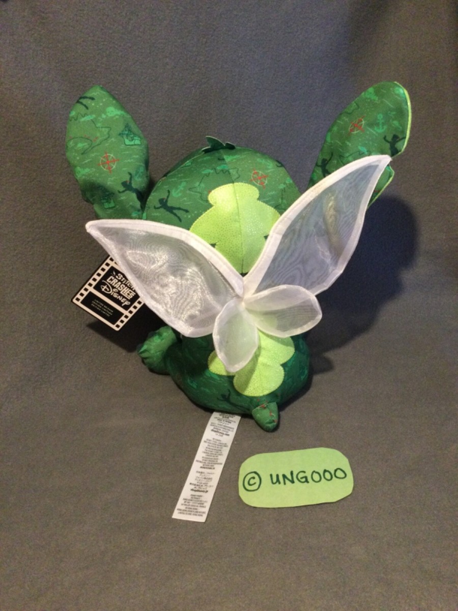 Stitch Crashes PETER PAN Series 11/ 12 Disney Store 2022