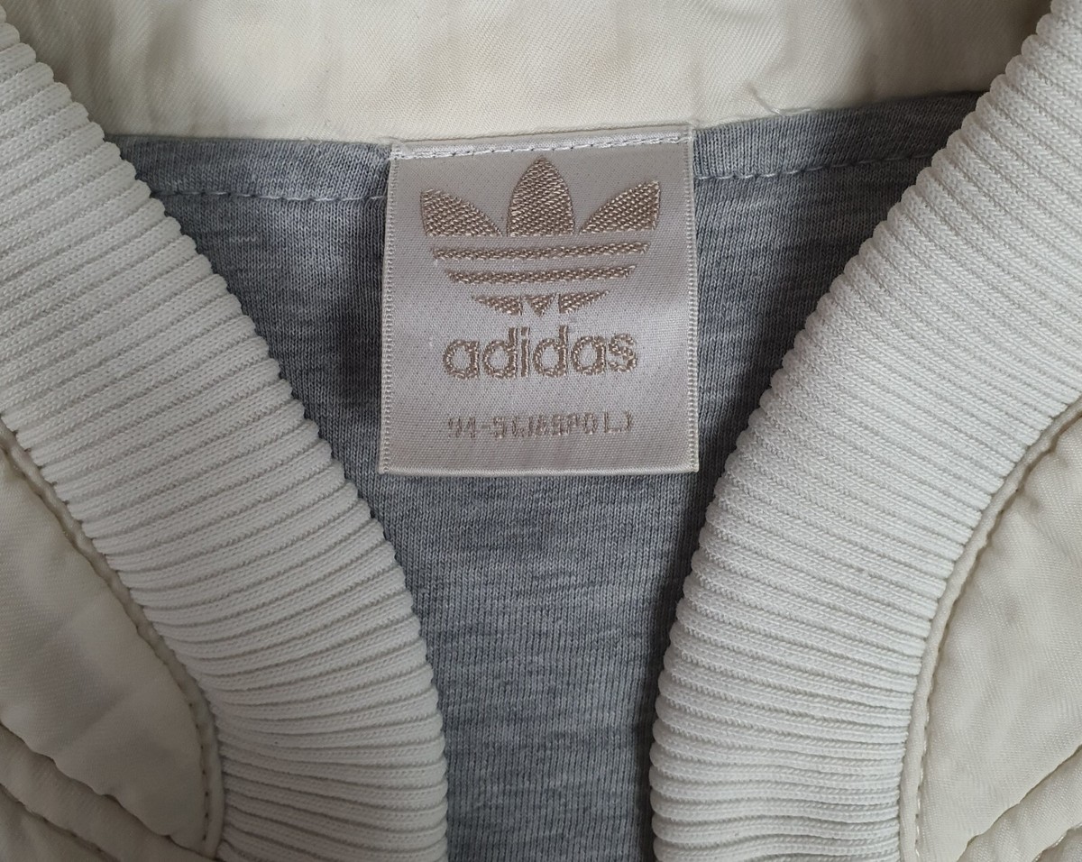 Vintage ADIDAS North Carolina Cougars 1928 Champion 1990s Descente