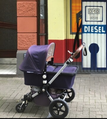 Bugaboo Cameleon 3 Kinderwagen in Marineblau + MAXI-COSI Auto Babysitz + Zubehör