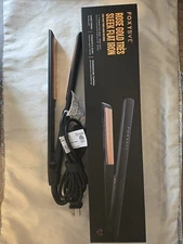 FoxyBae Titanium Flat Iron 1 Inch Hair Straightener NEW