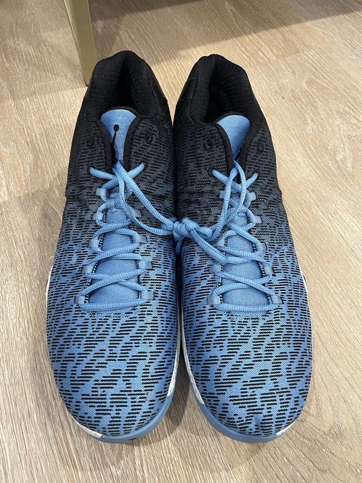 Air Jordan 29 Low 'UNC' Foto 2 de 4