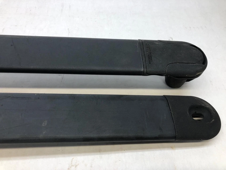 Par de barras transversales de techo plegables Subaru Legacy Wagon 2012 OEM portaequipajes Foto 2 de 4