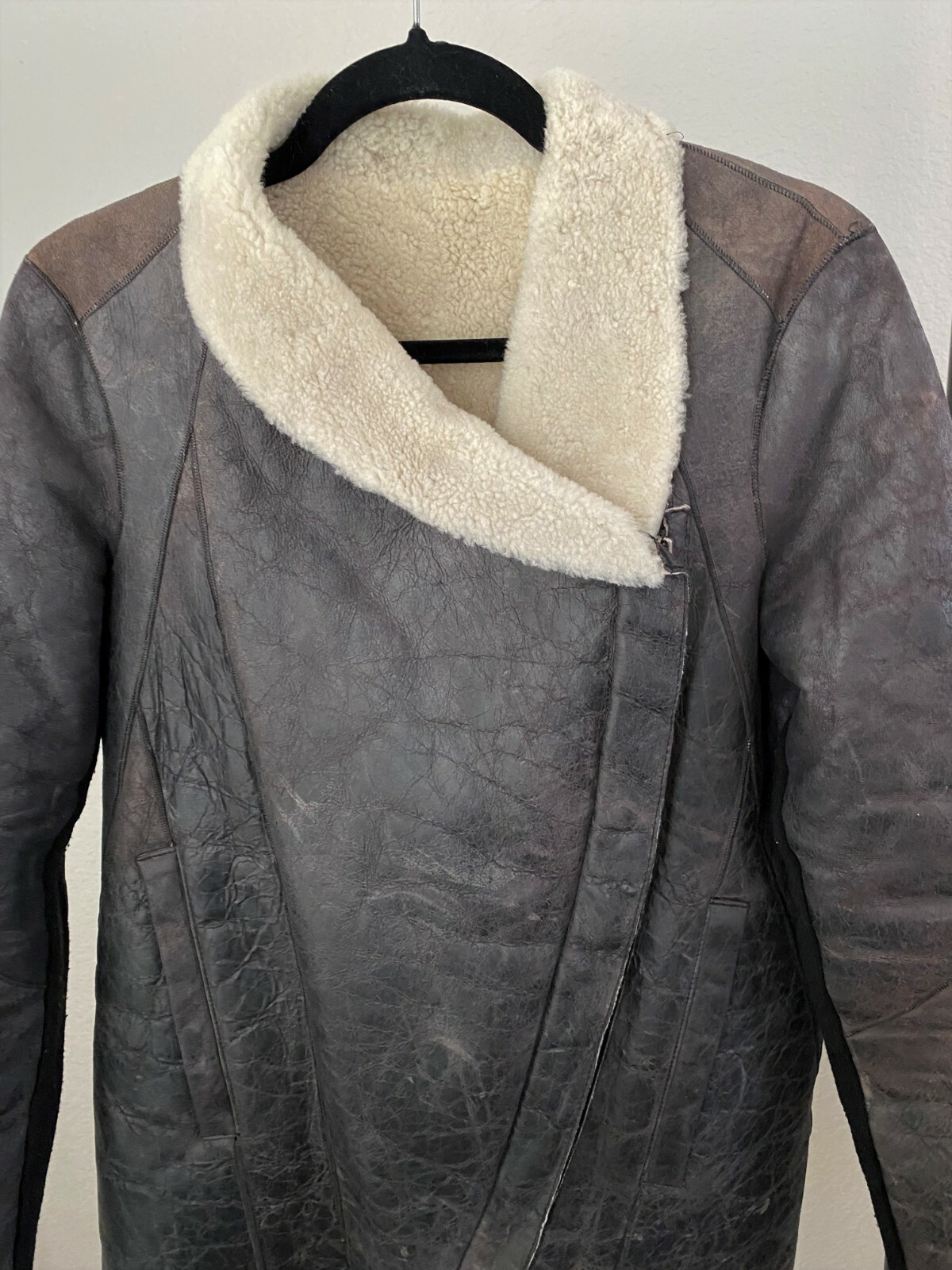 HELMUT LANG $2,195  WEATHERED LEATHER SHEARLING JACKET COAT SIZE S  M image 8