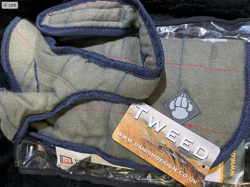 Danish Design Tweed Padded Dog Coat 25cm 10 Inch - Picture 4 of 8