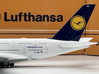 Lufthansa A380-841 (OLD COLOR ) Reg:D-AIMA Phoenix 04523