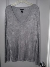 New York  Company Silver Metallic Cable Sweater Women XL Knit VNeck Long Sleeve