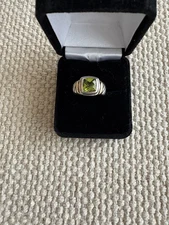 David Yurman 14K gold and 925 sterling Cushion Cut Peridot Ring Size 6