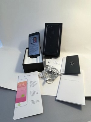 Apple iPhone 7   32 GB   Schwarz   mit OVP  