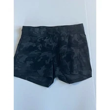 Tuff Athletics Women's Hybrid Shorts Black Camo Size Small