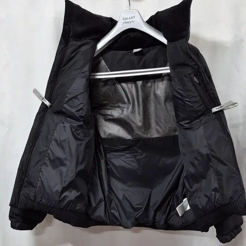 Puma Black Down Padding Jacket 150 for Women - image 4