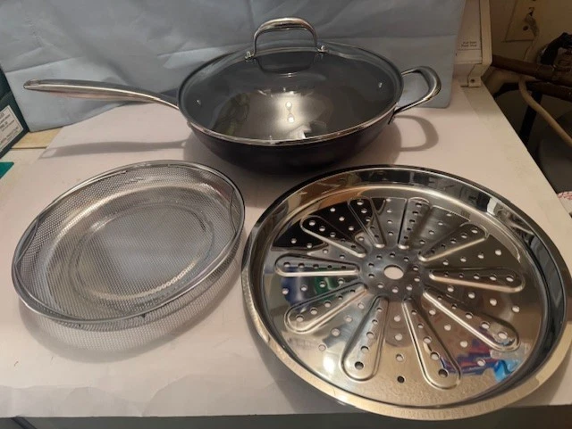 JUMBO 5 QT SAUTEING/ FRYING / STEAMER 12" COVD PAN W/ STAINLESS STEEL INSERTS