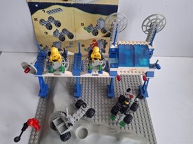 LEGO Space Vintage 6930 Set Complete + OBA Space Station Space Supply Station Excellent