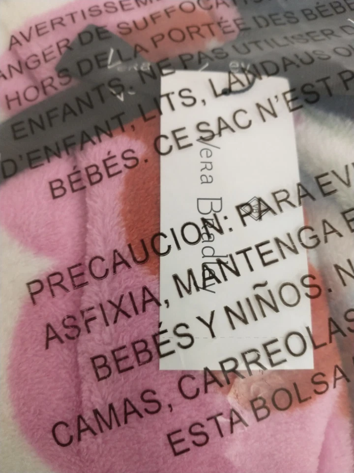 Vera Bradley Collection Vibrant Modern Paisley 50" x 80" Throw Blanket - Image 4 of 4