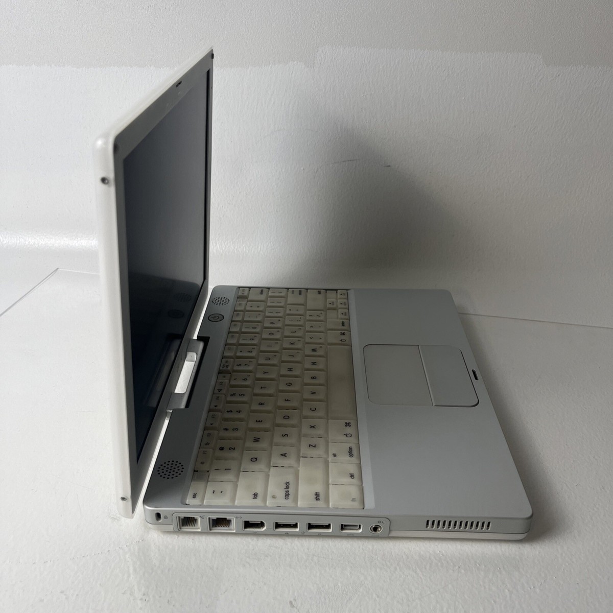 2001 Apple iBook Model M6497 Laptop PowerPC 750 500 MHz Mac