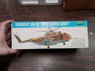 Vtg Sikorsky HH-3E Jolly Green Giant 1/72 Scale All Plastic Kit