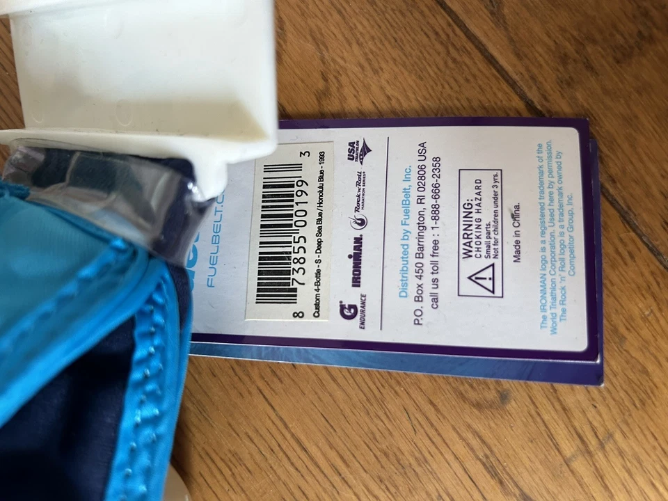 Fuelbelt Helium Running Storage belt with 4 Bottles Small 27”-29” Waist RRP £45 - Image 4 of 4