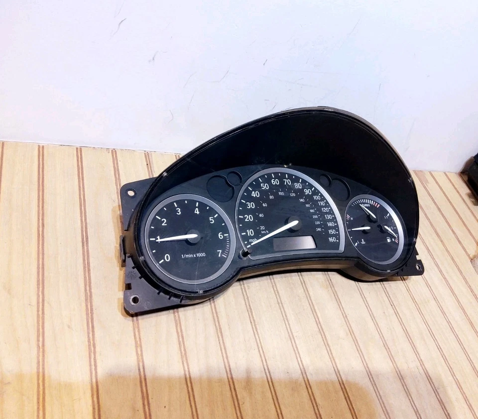 Cuadro de instrumentos convertible Saab 9-3 2002-2003 180.755 millas ID 12802926 OEM  Foto 4 de 4